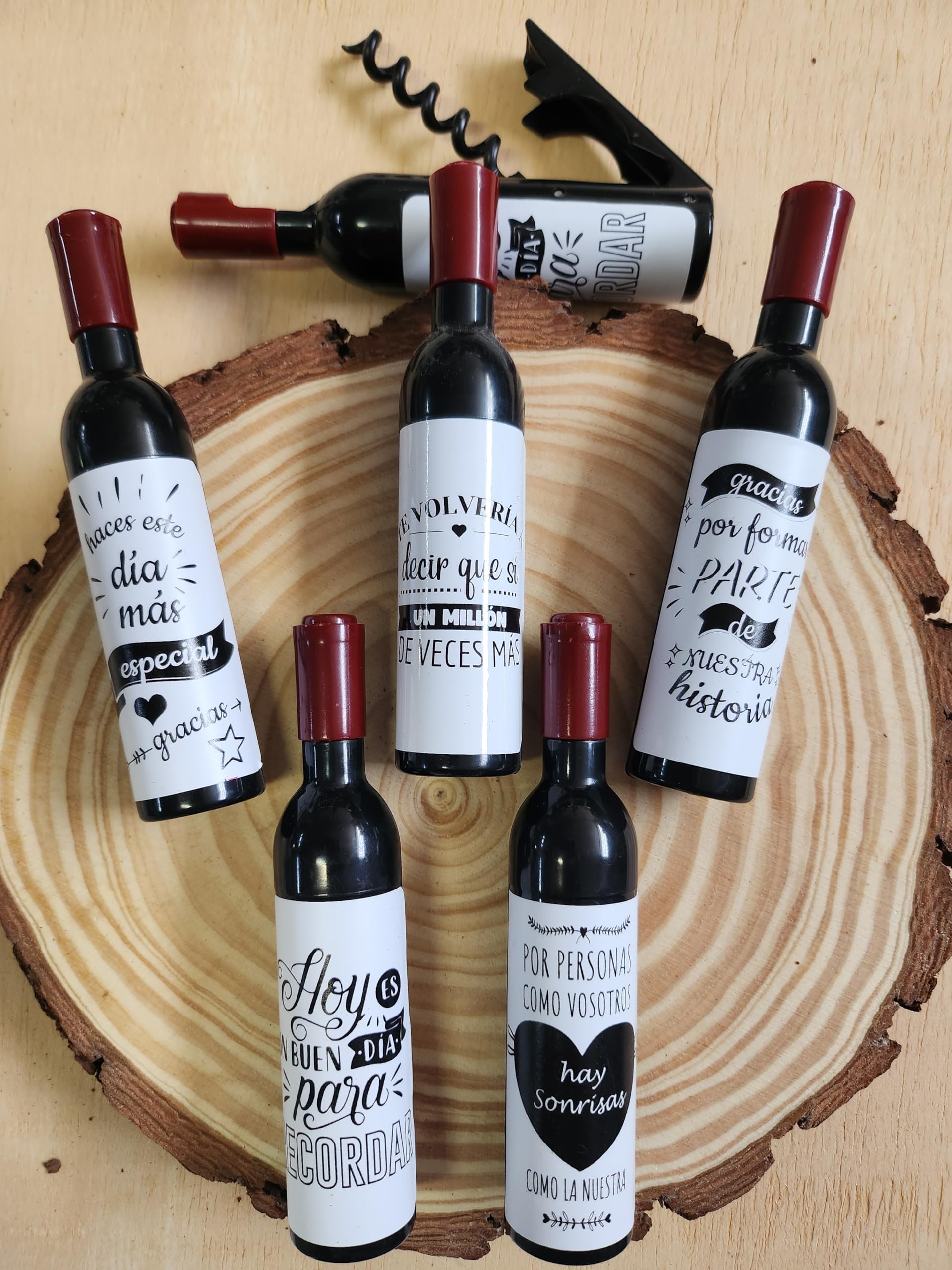 Sacacorchos y abridor en forma de botella boda2
